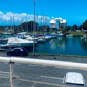 https://marinappart-vue-sur-mer.comcaribbean.com