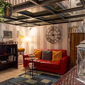 crystal-loft-luxury-milano.italymilanhotels.net/